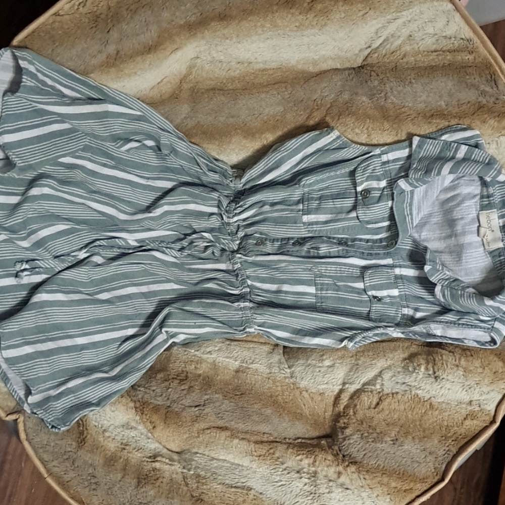 Women's dress